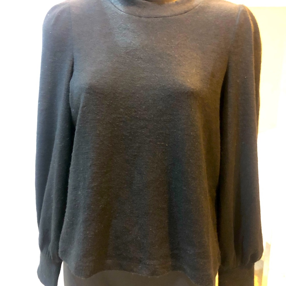 Madewell Eaton puff sleeve pullover sweater.